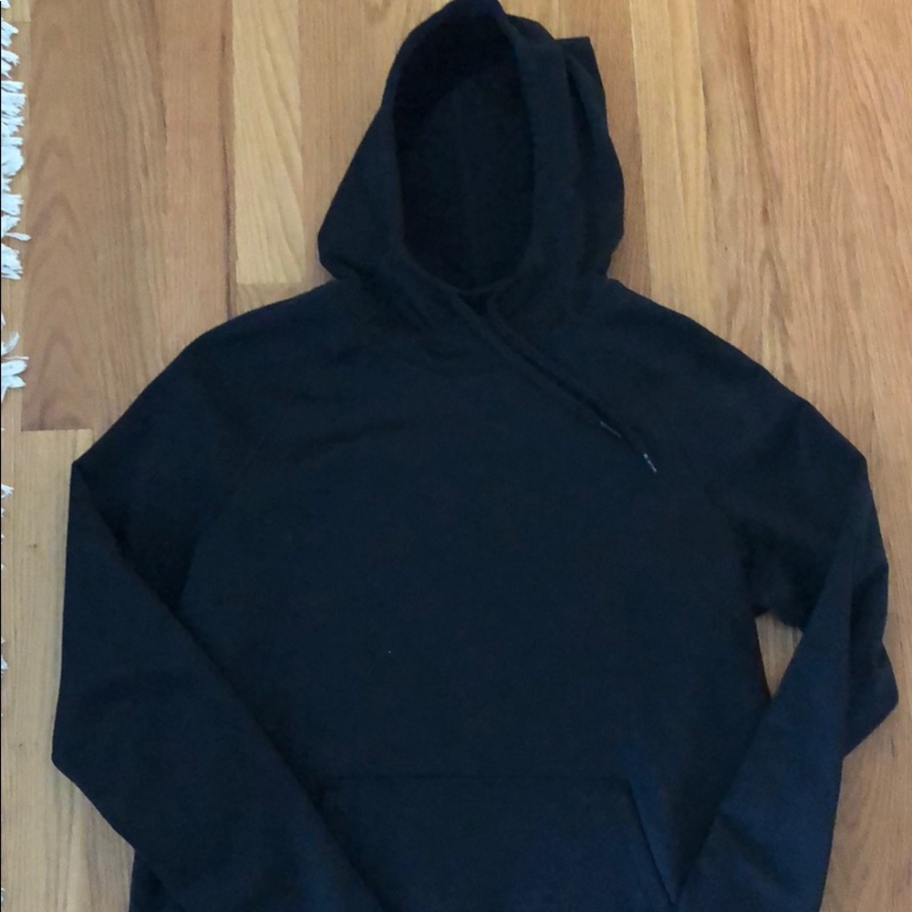Black Nike thermal-fit hoodie